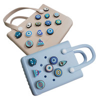 Breloque de sabot personnalisée œil porte-bonheur écologique en gros, accessoires de sac de plage avec logo, décoration de chaussures en PVC FX-001 unisexe Fujian