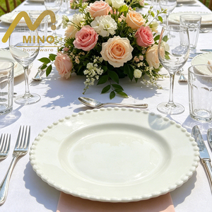 Platos de Cerámica con Borde de Perlas, Acabado Liso Blanco para Decoración de Mesa en Bodas y Fiestas, Venta al Por Mayor - Product Image 6