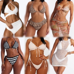 Lot mixte de maillots de bain deux pièces usagés pour femmes, styles triangle, halter et col montant, stock en gros - Product Image 5