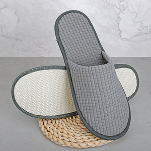 SPA Guest pantofole riutilizzabili in pile polare Unisex pantofole Spa per camera d'albergo festa di nozze viaggio - Product Image 3