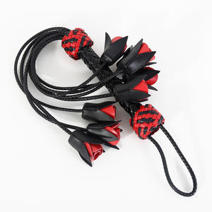 Flogger de Cuero Hecho a Mano, Látigo Sexual para Azotes en el Trasero, BDSM, Fetiche, Pala con Flores de Rosa, Borlas, Látigo Sexy para Parejas, Equipo de Bondage - Product Image 1
