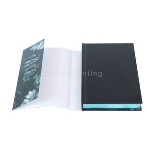Impression de romans personnalisés à couverture rigide de style Dark Romance avec bords bleus pulvérisés, livre relié de qualité supérieure pour auteurs et éditeurs - Product Image 3