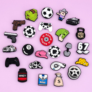 Dijes de PVC 2D con Logotipo Personalizado, Diseño Vintage Western, Estilo Cowboy, para Decoración de Zapatos, Marca <span class=keywords><strong>Lilu</strong></span>, Venta al Por Mayor - Product Image 1