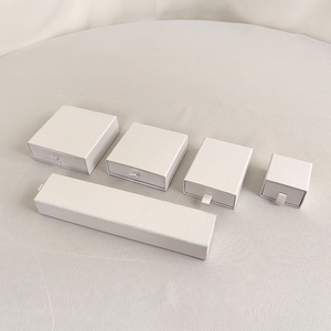Boîte à bijoux rectangle avec boîte extérieure et boîte à tiroirs Emballage de doublure en velours - Product Image 5