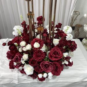 Centro de Mesa de Flores Artificiales Verde Vino y Blanco de 60 cm, Selección e Individualización Estrictas de GreenLife, para Decoración de Mesa de Comedor y Banquetes - Product Image 4