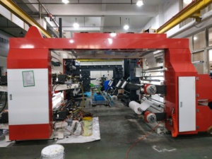 Automatic Low Price 4 Colors Plastic Bags Mini Flexographic Portable <strong>Printing</strong> <strong>Machine</strong> Plastic Film <strong>Flexo</strong> Printer - Product Image 5