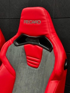 Sedile da Corsa Universale in Tessuto Resistente con Slitta in Fibra di Carbonio per Sport e Competizioni - Product Image 3