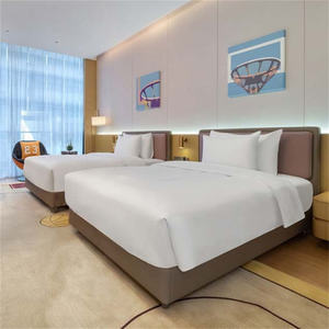 Ensemble de mobilier hôtelier commercial moderne : lit en bois, tête de lit capitonnée, tables de chevet – Idéal pour chambre d'hôtel 5 étoiles ou appartement - Product Image 2