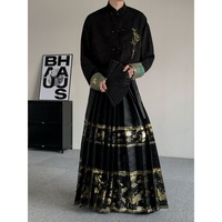 Ensemble de Robes Longues Traditionnelles Musulmanes Brodé Or pour Hommes – Tenue Modeste Respirante et Légère Style Abaya – Vente en Gros