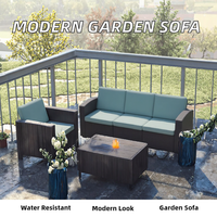 Moderne Dreisitzer Wasserdichte Spritzgegossene Polypropylen-Rattan-Gartensofas Rattan-Stil Outdoor-Möbel Wohnbereich