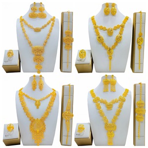 Женское колье с кисточками - Product Image 5