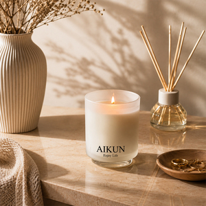 AIKUN Elegant Glass Soy Wax Long Lasting Aromatherapy OEM <b>Reed</b> <b>Diffuser</b> Scented Candle Aroma Gift Set <b>for</b> Home Decor - Product Image 1