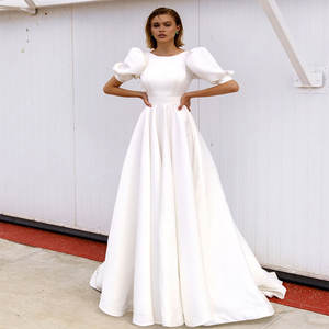 2025 robes <span class=keywords><strong>de</strong></span> mariée élégantes ligne <span class=keywords><strong>de</strong></span> Satin col rond appliqué dentelle Simple longues robes <span class=keywords><strong>de</strong></span> mariée dos nu Illusion <span class=keywords><strong>demi</strong></span> bouffée grande taille - Product Image 2