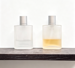 ขวดน้ำหอมเปล่าแบบสั่งทำพิเศษ ขนาด 30 มล. 50 มล. 100 มล. แก้วฝ้าพร้อมหัวฉีดและฝาแม่เหล็ก <span class=keywords><strong>ส</strong></span>ำหรับน้ำหอมและโคโลญจน์ระดับไฮเอนด์ - Product Image 1