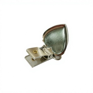 Clip per Ciuccio a Forma di Cuore 30x25mm Personalizzata OEM, Modello Weisita, Accessori per Cinghie e Porta Giocattoli per Neonati - Product Image 4