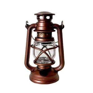 <span class=keywords><strong>Lampe</strong></span> vintage, lanterne <span class=keywords><strong>tempête</strong></span> d'huile, rétro classique, mini lanterne jouet pour enfants couleur muti - Product Image 4
