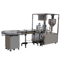 Machine de remplissage et de scellage rotative pneumatique entièrement automatique avec plateau tournant pour eau minérale, yaourt, gelée, crème glacée