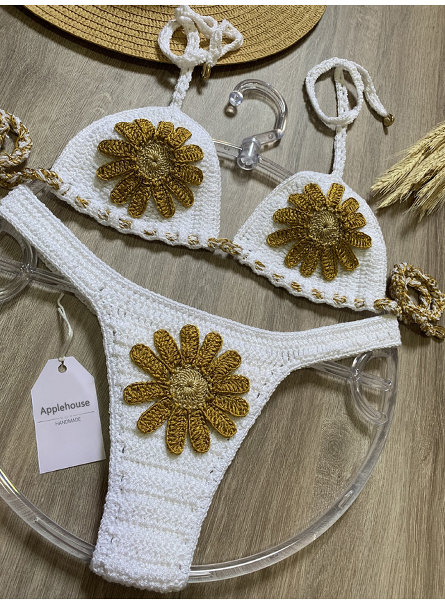 White+Gold Flower