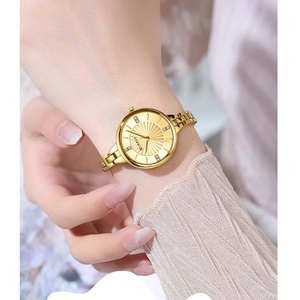 CURREN 9097 Luxury Bracelet Simple Casual Quartz <b>Watch</b> Women's <b>Watches</b> Elegant Premium Compact <b>Watch</b> Date - Product Image 5