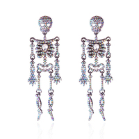 Boucles d'oreilles clous crâne diamant en acier inoxydable, design rétro exagéré, vente en gros pour Halloween, unisexe
