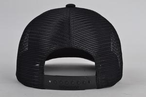 Casquette Trucker Sportive 5 Panneaux Personnalisable en Gros, Perforée au Laser, 100% Polyester Velours et Maille, Casquette Vierge en Stock - Product Image 4