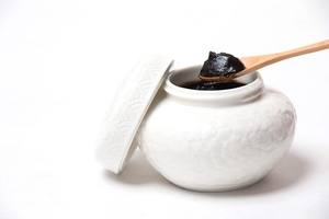 Producteur d'huiles essentielles de oud (oudh) naturel, huile d'attar de bois d'agar vietnamien 100% pure pour diffuseur d'aromathérapie, fabrication de parfum - Product Image 2