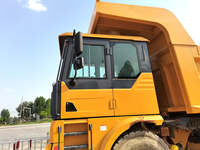 Camion à benne basculante XCMG officiel XDR70T 65 tonnes 6x4 d'occasion pour l'exploitation minière, camion à benne basculante lourd, prix de vente