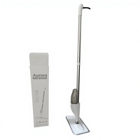Outils essentiels de nettoyage ménager : 360 °   Serpillère pulvérisatrice avec grand réservoir rechargeable et tampons en microfibre réutilisables pour des sols sans traces