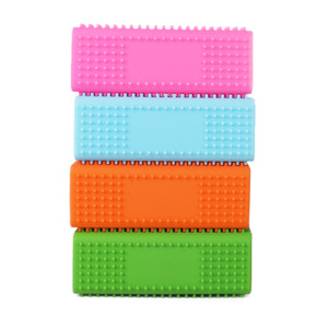 <span class=keywords><strong>Spazzola</strong></span> per la rimozione dei peli di animali domestici per cani e gatti, in silicone, strumento per la toelettatura con pettine districante - Produttore Zhejiang - Product Image 5