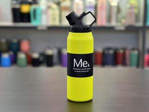 Termo Aislado de Acero Inoxidable 304 de 750ml/950ml, Botella de Agua Deportiva con Asa y Tapa, Duradera - Product Image 4