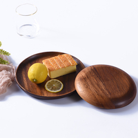 Assiettes jetables modernes en bois d'acacia écologiques, rondes, pour burgers, pour restaurants et fêtes, en lots, différentes tailles