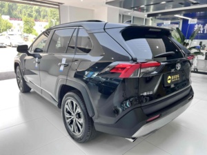 Acceptation des commandes personnalisées – Toyota <span class=keywords><strong>RAV4</strong></span> Hybride 2020 2.5L CVT 4x4 Édition Premium, sièges en cuir foncé gauche, pneus R18, freinage actif, alerte de sortie de voie - Product Image 4