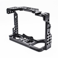 Vente en gros de cage pour appareil photo Sony professionnelle en alliage d'aluminium pour appareils photo A7M4/A7R4/A7R4A/A1/A7S3/A9II/A7M3/A73/A7R3 Accessoires pour appareil photo