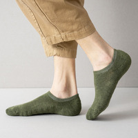 Vente en gros de chaussettes basses en coton avec logo personnalisé Chaussettes antidérapantes en gel de silice respirantes et invisibles pour l'été