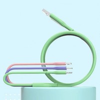 Kabel Data Tiga-dalam-Satu Silikon Cair dengan Konektor USB-A/Micro USB/Type-C 1.2m Pengisian Cepat untuk Ponsel