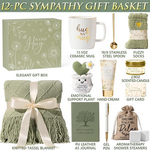 Coffret cadeau comprenant une tasse en céramique, une bougie parfumée, une bombe de bain, un pompon et une couverture, idéal pour la Saint-Valentin et la fête des mères - Product Image 5