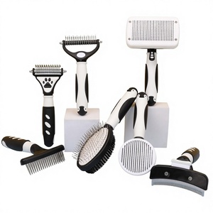 Peine manual para mascotas estilo pingüino, de plástico, con botón activador, para desenredar, eliminar el pelo suelto y dar volumen, cepillo tipo rastrillo. - Product Image 1