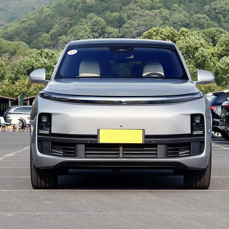 2023 LiXiang 브랜드 새로운 Li 자동 L8 Lixiang 럭셔리 SUV 하이브리드 자동차 수출용 전기 자동차