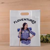 Sacs classiques à poignée souple avec soufflets latéraux, taille personnalisée, impression de logo, forme, en PE recyclable, pour le commerce de détail et le shopping