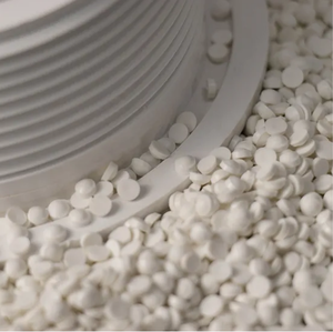 Utilisé pour la construction de meubles, meubles de qualité, raccord de tuyau en PVC blanc moulage par injection de granulés de PVC - Product Image 2