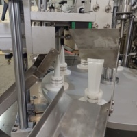Produits chimiques quotidiens Remplisseuse et scelleuse automatique à ultrasons de haute précision pour tubes en plastique Tube de dentifrice Boisson Shampooing Scellage