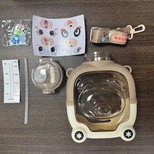 Bouteille d'eau en <span class=keywords><strong>plastique</strong></span> fantaisie de <span class=keywords><strong>1L</strong></span> grande capacité pour enfants, avec poignée en forme d'ours magique mignon et paille, idéale pour l'école et la maison - Product Image 6