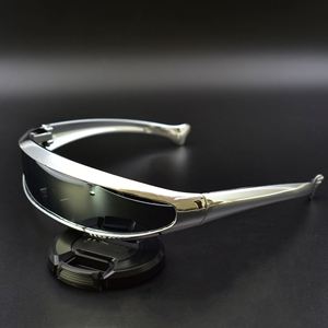 Lunettes de soleil rétro de luxe personnalisées avec logo d'usine, vente en gros, pour hommes et femmes, lunettes fantaisie vintage, lunettes de soleil futuristes - Product Image 5