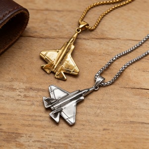 Nuevo Estilo, Nueva Personalidad, <span class=keywords><strong>Collar</strong></span> con Colgante <span class=keywords><strong>de</strong></span> Avión Punk Creativo, <span class=keywords><strong>Collar</strong></span> <span class=keywords><strong>de</strong></span> Acero Inoxidable para Hombre, Recuerdo <span class=keywords><strong>de</strong></span> Aviación, Venta al por Mayor - Product Image 1