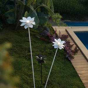 Светильник в форме цветка лотоса IP65 3000K с высоким индексом цветопередачи 90+ для наружного освещения садовых дорожек и газонов - Product Image 2