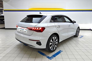 รถยนต์มือสองลดราคาพิเศษ ออดี้ เอ3 <span class=keywords><strong>2023</strong></span> สปอร์ตแบ็ค 35 ทีเอฟเอสไอ รุ่น อาร์กิฟเวท อีลิแกนซ์ อิดิชั่น ลักชัวรี - Product Image 3