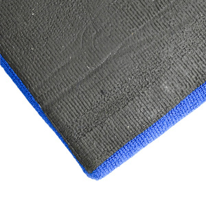 Guante de microfibra para lavado de autos hecho a medida para limpieza de automóviles con borde azul. - Product Image 1