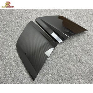 Aérations latérales en fibre de carbone sèche de style performance pour Audi R8 2016-2018, aérations de porte arrière en carbone, pièces de kit carrosserie - Product Image 4