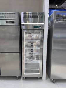 Refrigeradores y Congeladores de Doble Temperatura de Acero Inoxidable BREVIT, Gabinetes de Descongelación Rápida, Refrigerador de Acero Inoxidable Brevit - Product Image 6