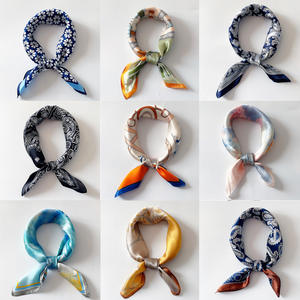 Écharpe en soie Vintage d'été pour femmes nouvelle mode 53x53cm petit châle carré en soie - Product Image 3